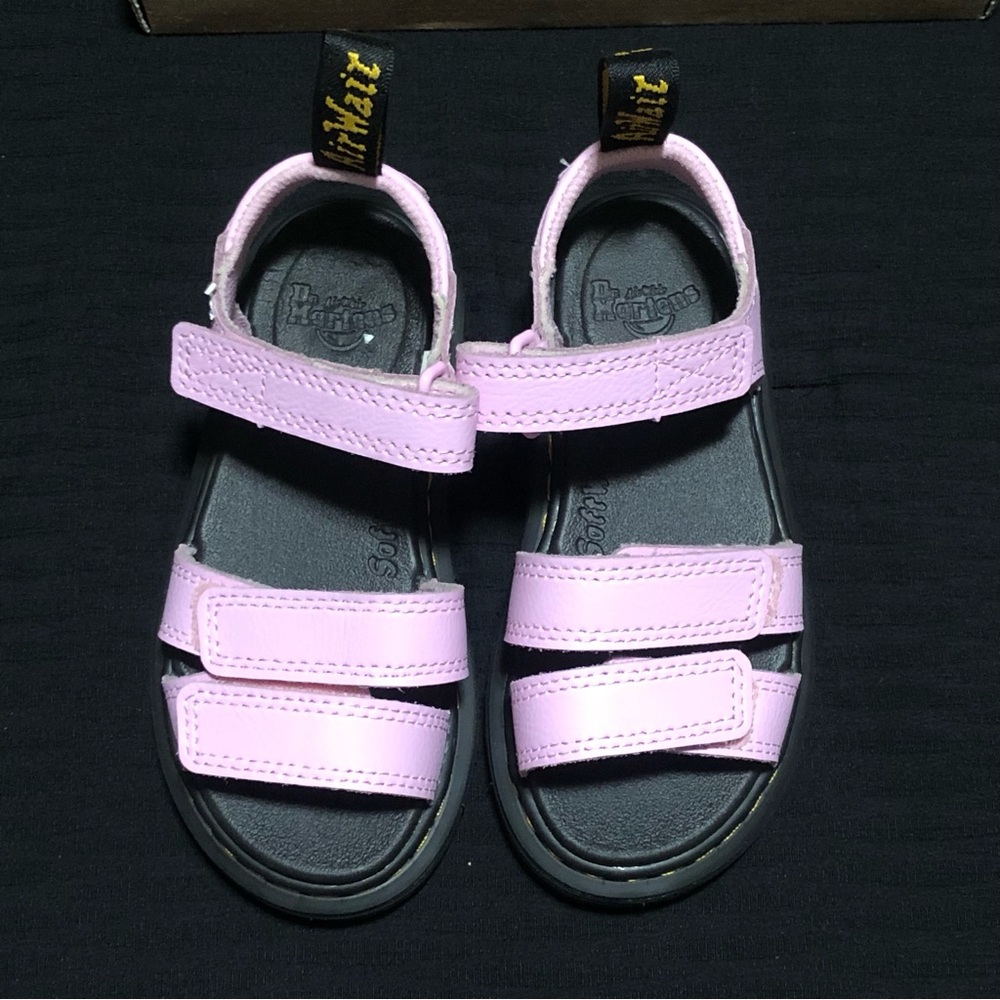 Dr.Martens Girls has Klaire Sandals Sz 11 Pale Pink Athena Leather Strap Open To - Picture 1 of 6